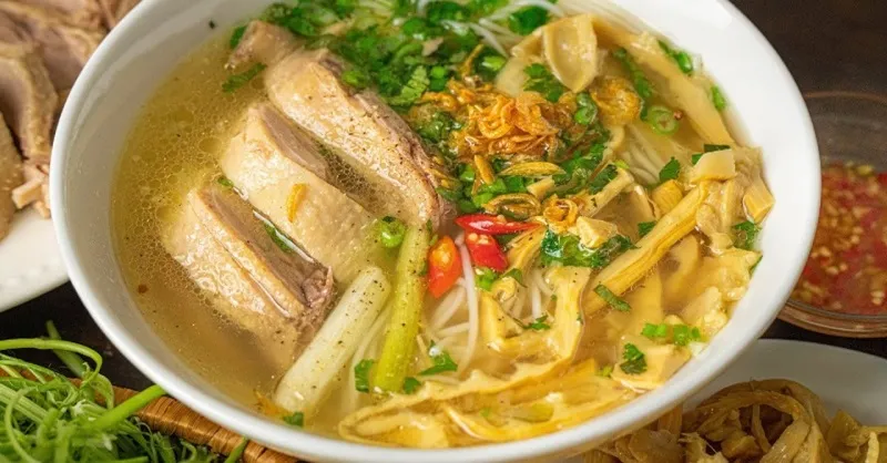 Cách nấu bún măng vịt mềm ngon, nước ngọt thanh ngay tại nhà