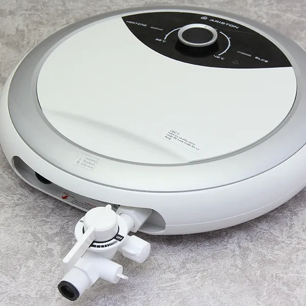 Bình Đun Nước Nóng Tức Thời Ariston RMC45E-VN